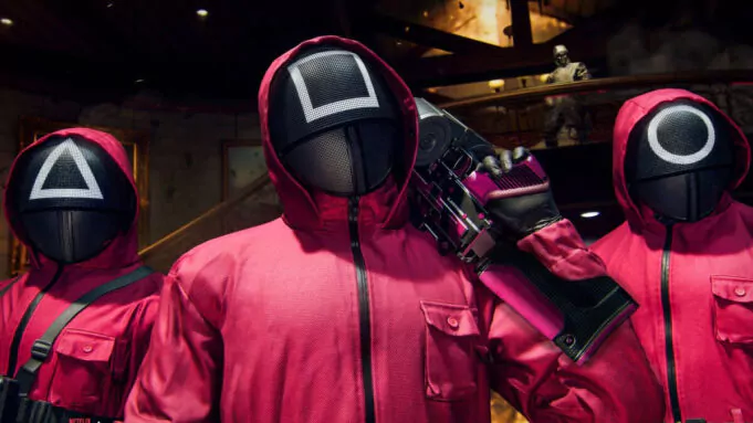 Black Ops 6 : le Pass Squid Game suscite l’indignation des joueurs Illustration du Pass Squid Game dans Black Ops 6