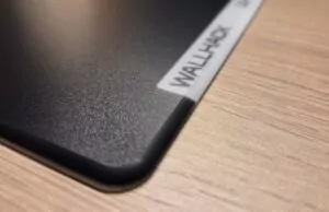 Test du WallHack VA-005 (anciennement Skypad) : le tapis de souris en verre pensé pour la vitesse