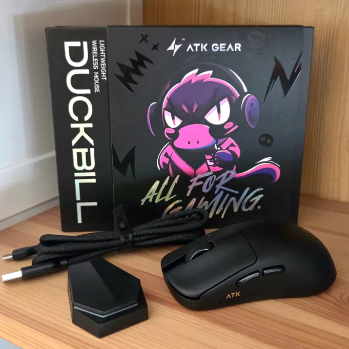 Test de la ATK Blazing Sky Duckbill 8K : une souris atypique, et taillée pour performer