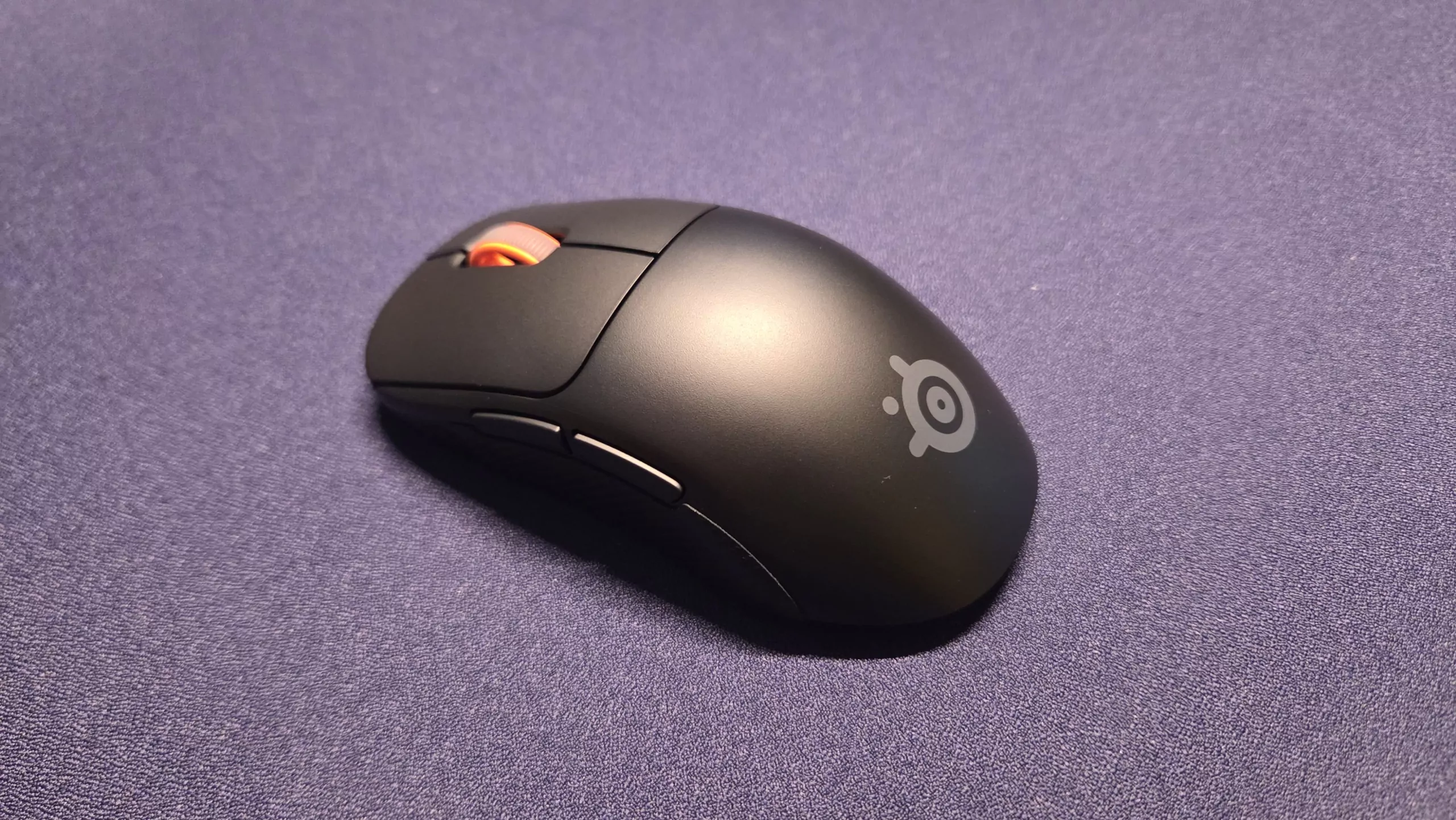 Test SteelSeries Sensei Pro Mini 8K Wireless : SteelSeries revient dans la course au premium !